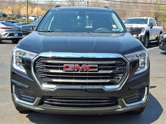 Used 2023 GMC Terrain SLE w/ Driver Convenience Package video 2
