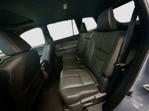 Used 2024 Honda Passport TrailSport image 30