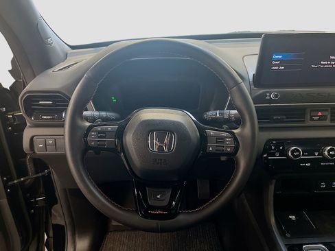 Used 2026 Honda Passport TrailSport Elite image 11