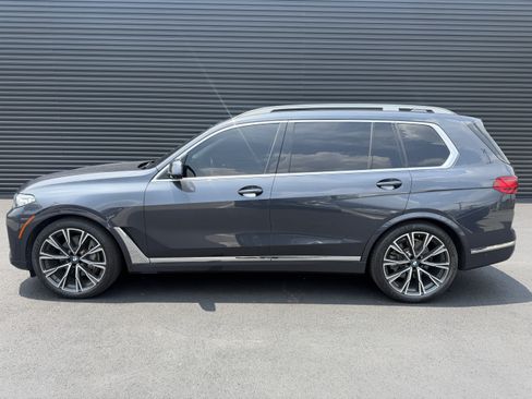 Used 2020 BMW X7 xDrive40i w/ Premium Package AWD/4WD image 2