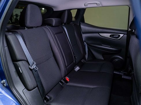Used 2021 Nissan Rogue Sport S FWD image 17