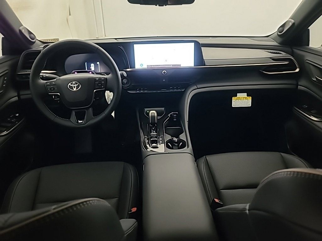 Used 2026 Toyota Crown Signia w/ Advanced Technology Package AWD/4WD image 23