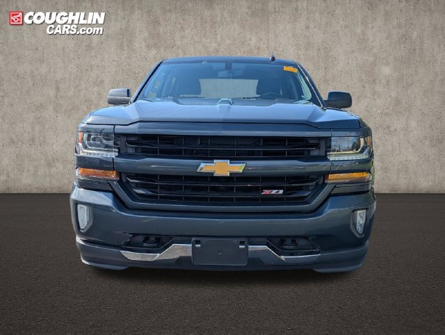 Used 2017 Chevrolet Silverado 1500 LT w/ All Star Edition AWD/4WD image 2