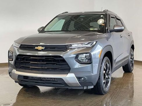 Used 2021 Chevrolet TrailBlazer LT w/ Convenience Package image 1