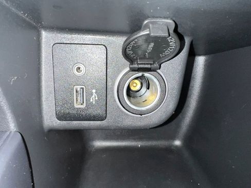 Used 2020 Nissan Kicks S FWD image 24