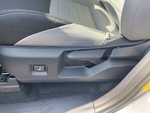 New 2025 Toyota Tacoma TRD Off-Road image 8