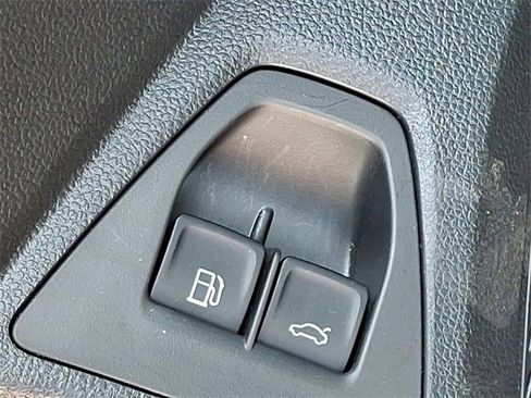 Certified 2024 Volkswagen Jetta SEL image 25