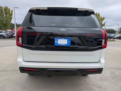 New 2025 Ford Expedition Tremor image 6