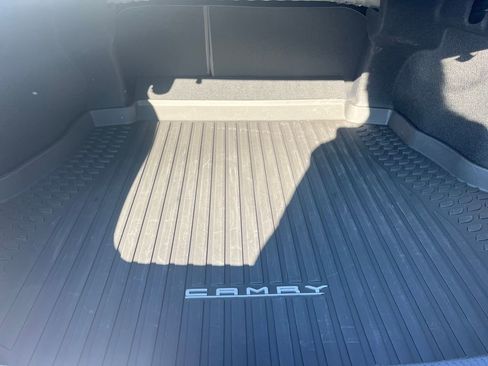 Used 2023 Toyota Camry XLE image 21