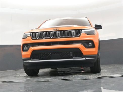 New 2026 Jeep Compass Latitude image 43