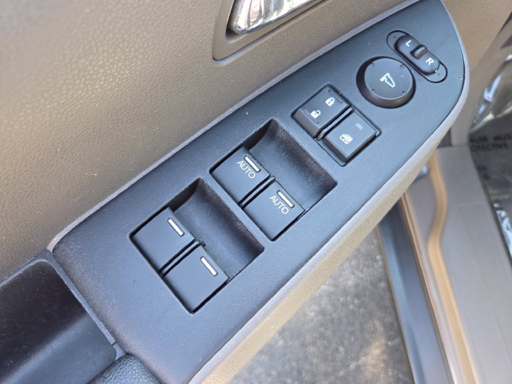 Used 2016 Honda Odyssey SE image 30