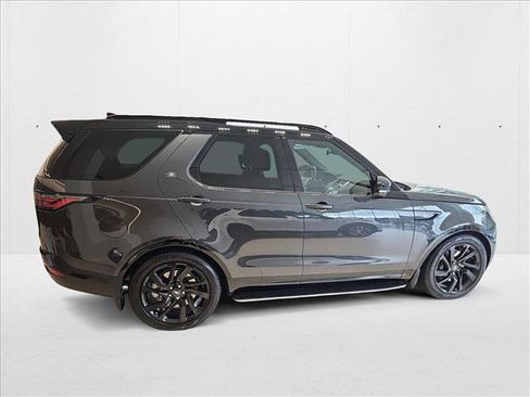 New 2025 Land Rover Discovery Dynamic SE AWD/4WD image 4