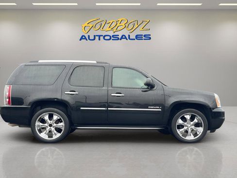 Used 2014 GMC Yukon Denali image 3