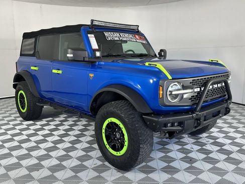 Used 2022 Ford Bronco Badlands AWD/4WD image 2