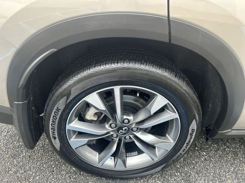 Certified 2025 INFINITI QX60 Luxe image 12