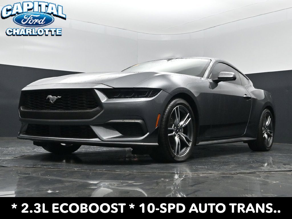 Used 2025 Ford Mustang Coupe RWD image 19