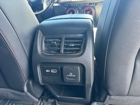 Used 2020 Chevrolet Blazer RS AWD/4WD image 46