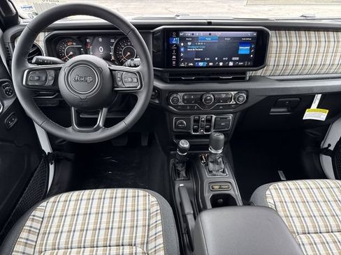 New 2026 Jeep Wrangler Unlimited Sport AWD/4WD image 31
