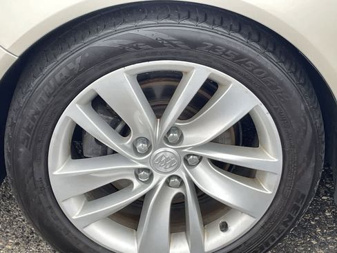 Used 2014 Buick Regal Premium image 36