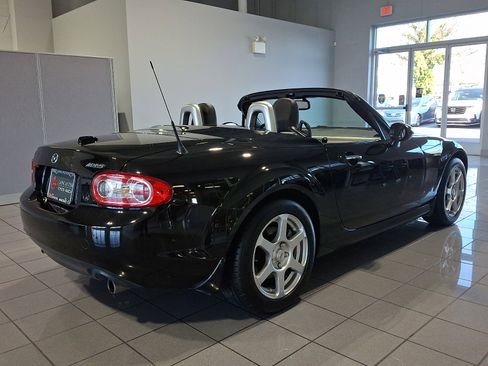 Used 2012 MAZDA MX-5 Miata Grand Touring image 6