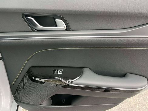 Used 2025 Kia K5 GT w/ GT1 Package image 7