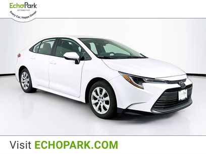 Used 2025 Toyota Corolla LE
