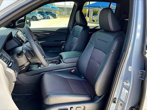 New 2026 Honda Ridgeline Black Edition image 9