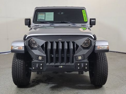 Used 2021 Jeep Wrangler Unlimited Sahara AWD/4WD image 2