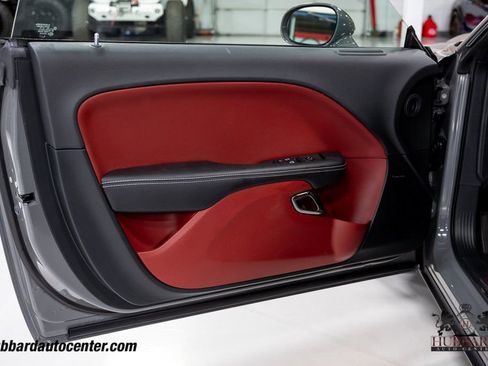Used 2019 Dodge Challenger SRT Hellcat Redeye image 16