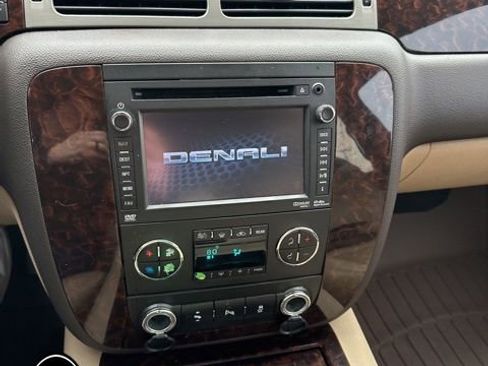 Used 2013 GMC Yukon Denali image 12