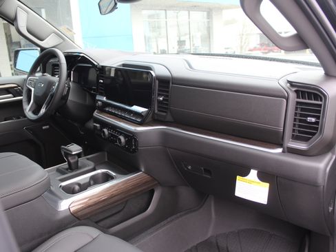 New 2026 Chevrolet Silverado 1500 RST w/ Redline Edition image 15