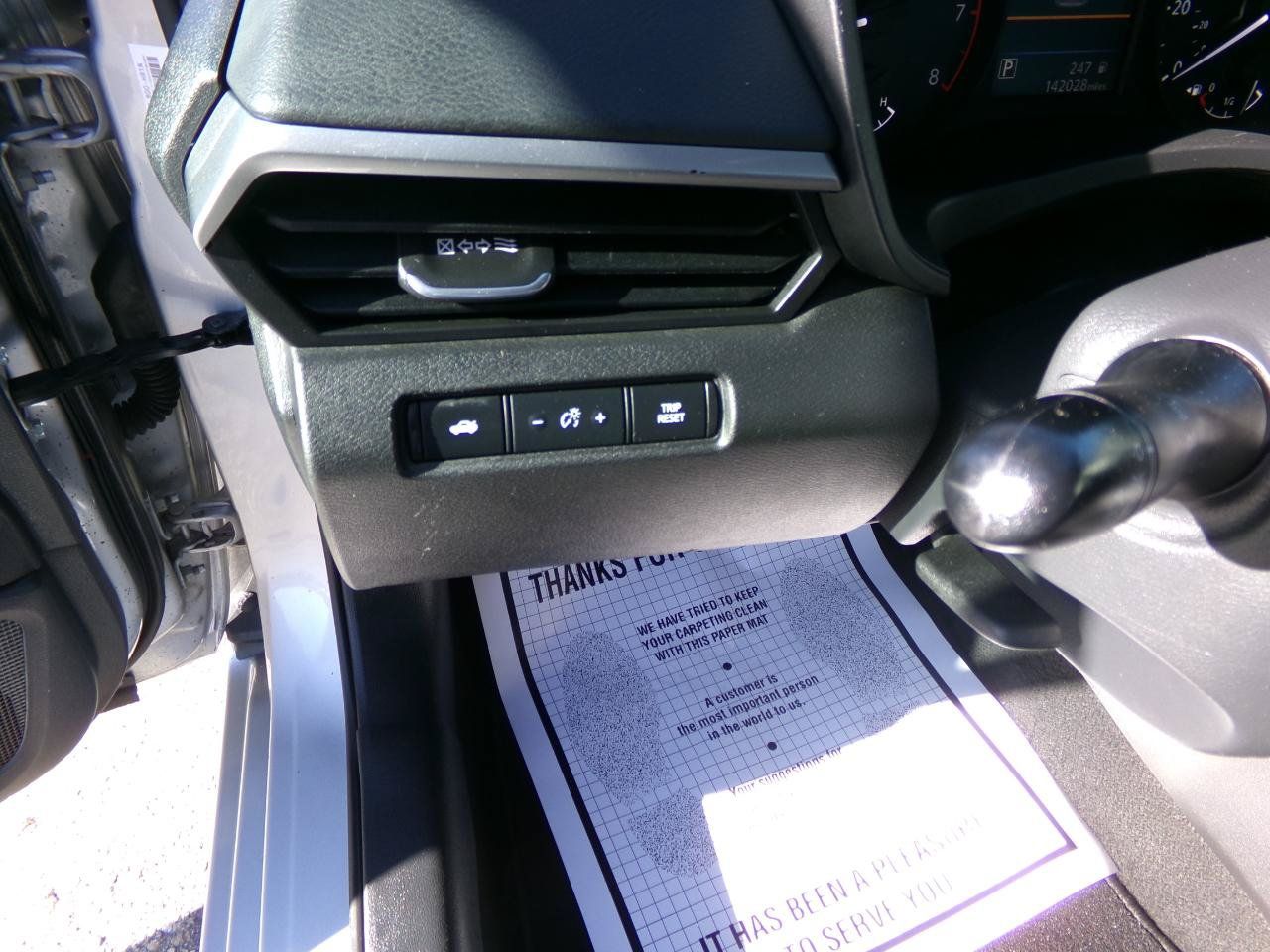 Used 2023 Nissan Altima 2.5 S FWD image 8