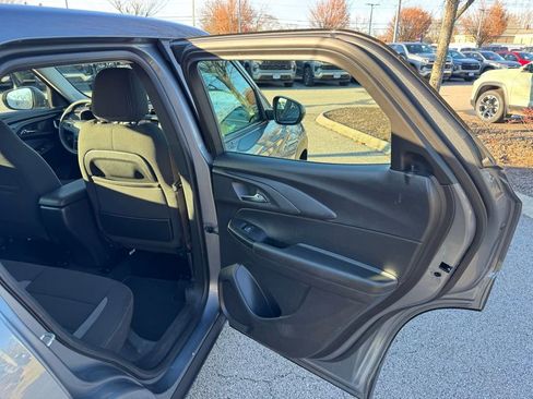 Used 2022 Chevrolet TrailBlazer LS image 20