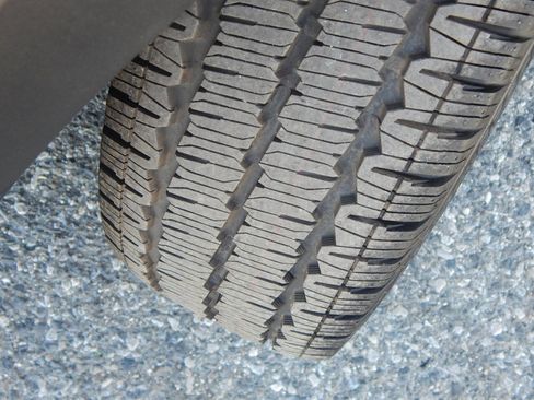 Used 2020 Ford Transit 250 Medium Roof w/ Load Area Protection Package image 27