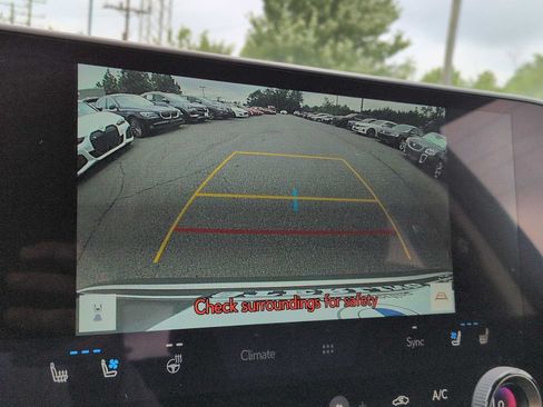 Used 2024 Lexus NX 350h AWD image 32