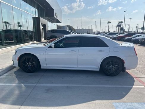 Used 2022 Chrysler 300 S w/ Comfort Group image 11
