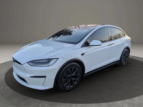 Used 2022 Tesla Model X AWD/4WD image 1