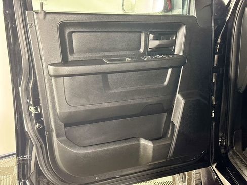 Used 2022 RAM 3500 Tradesman image 9