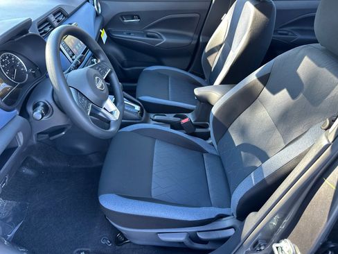 New 2025 Nissan Versa SV w/ Trunk Package image 9