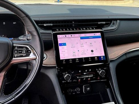 Used 2023 Jeep Grand Cherokee L Summit w/ Advanced Protech Group IV image 6