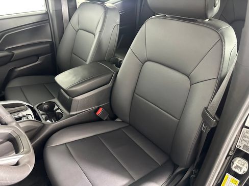 Used 2024 Chevrolet Colorado Trail Boss w/ Advanced Trailering Package AWD/4WD image 23
