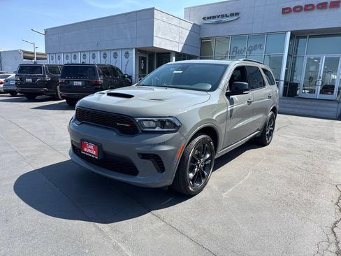 Used 2026 Dodge Durango GT AWD/4WD image 3