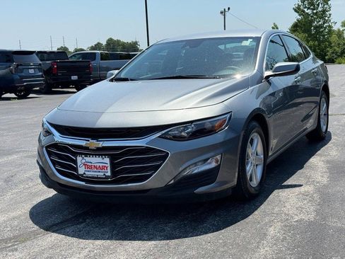 Used 2025 Chevrolet Malibu LT w/ LPO, Floor Liner Package FWD image 8