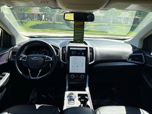 Certified 2024 Ford Edge SEL w/ Convenience Package AWD/4WD image 22