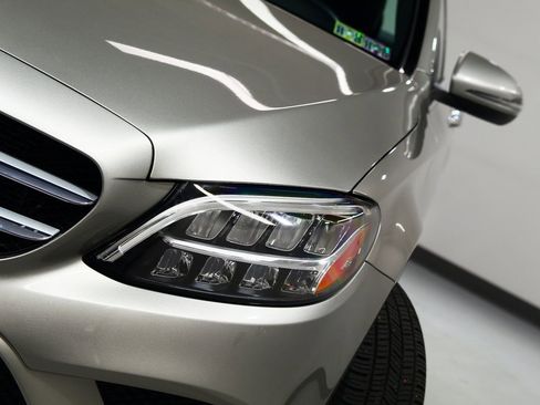 Used 2019 Mercedes-Benz C 300 4MATIC Sedan image 7