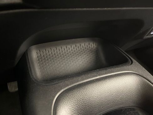 Certified 2024 Toyota Corolla LE image 30