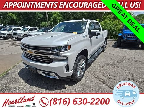 Used 2019 Chevrolet Silverado 1500 High Country w/ Safety Package II AWD/4WD image 1