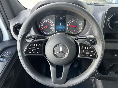 Certified 2024 Mercedes-Benz Sprinter 2500 image 20