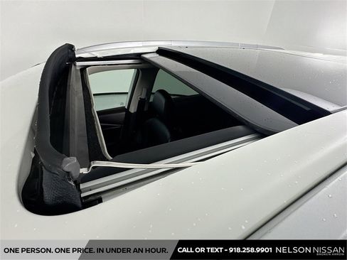 Certified 2023 Nissan Rogue SL w/ SL Premium Package image 22