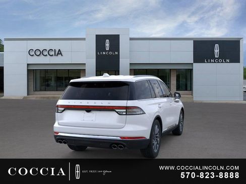 New 2026 Lincoln Aviator AWD image 8